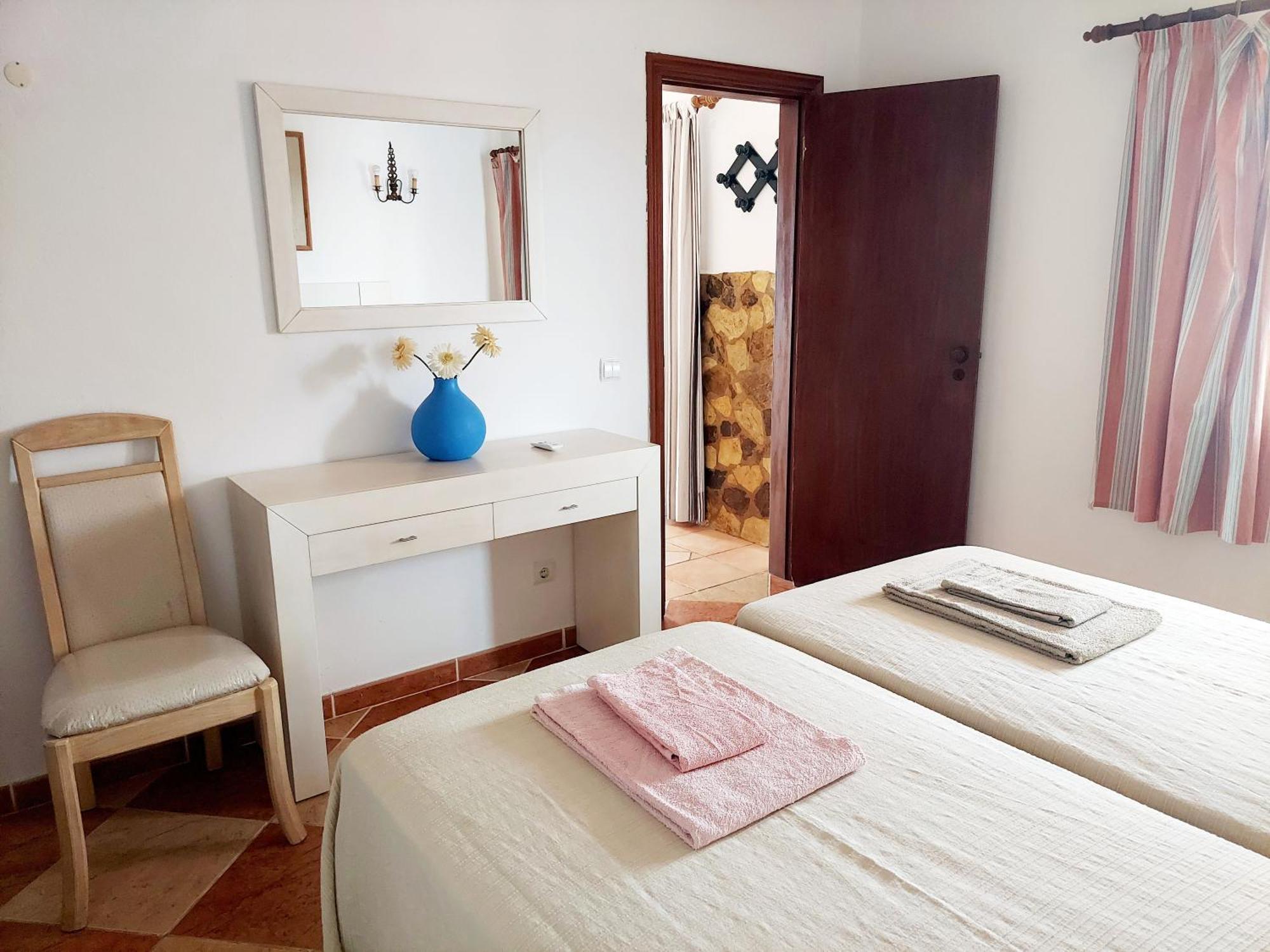 Vivenda Os Silvas Hotel Odiáxere Værelse billede